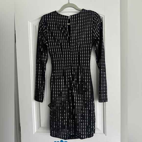 Carrie Dress - Picture 3 of 3